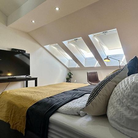Designer Apartments, 2 Min To U1 Reumannplatz فيينا المظهر الخارجي الصورة